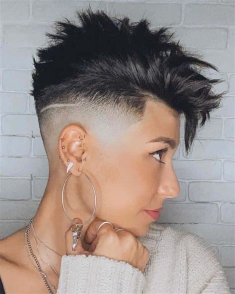 Exploring the World of Lesbian Haircuts: Find Your Perfect Style